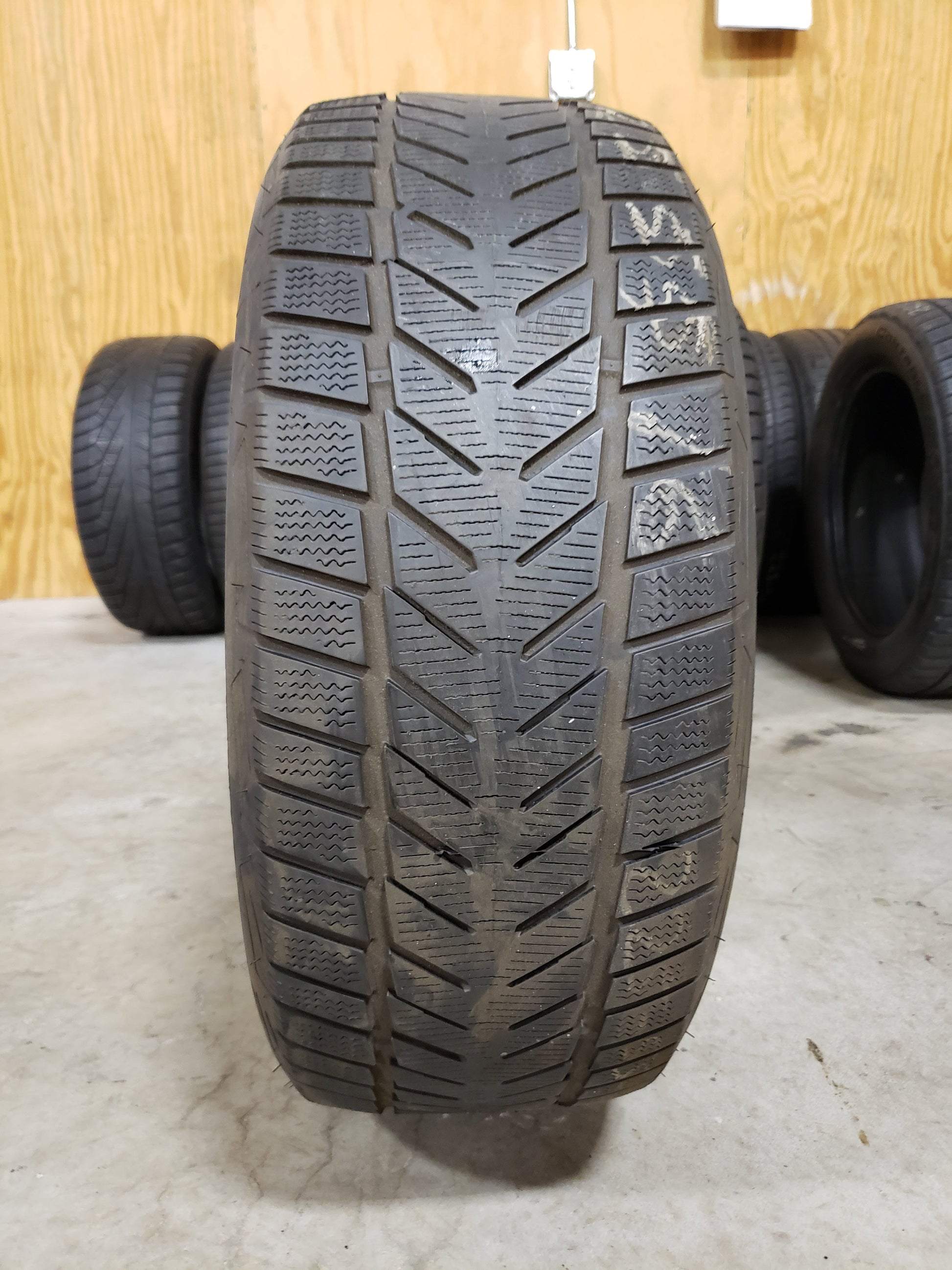SINGLE 225/55R16 Vredestein Winter Xtreme Z 99H XL Extra Load - Used Tires