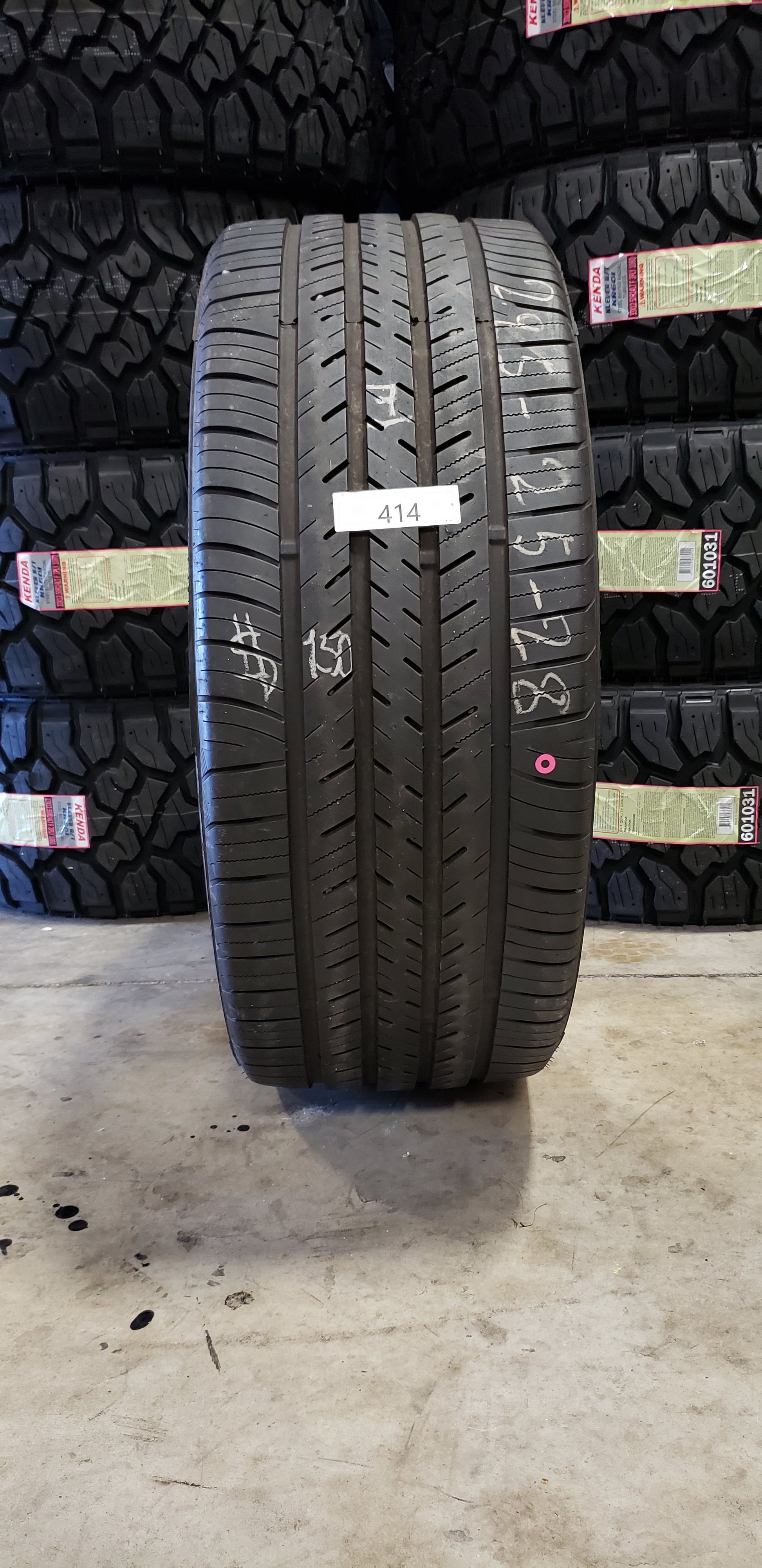 SINGLE 295/25R28 Atlas Force UHP 103 V XL - Used Tires