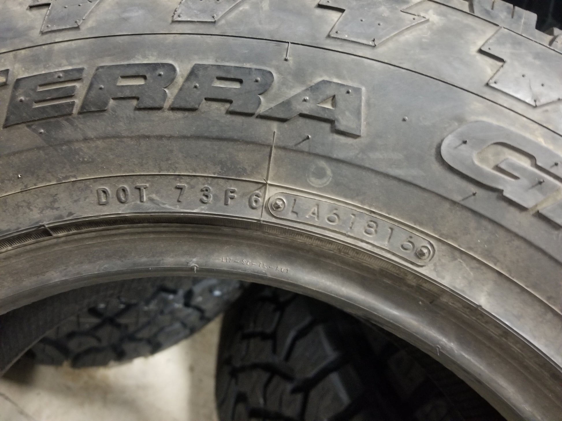 SINGLE 235/75R17 Nitto Terra Grappler A/T 108 S SL - Used Tires