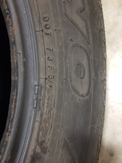 SINGLE 235/75R17 Toyo Open Country A/T 108 S SL - Used Tires