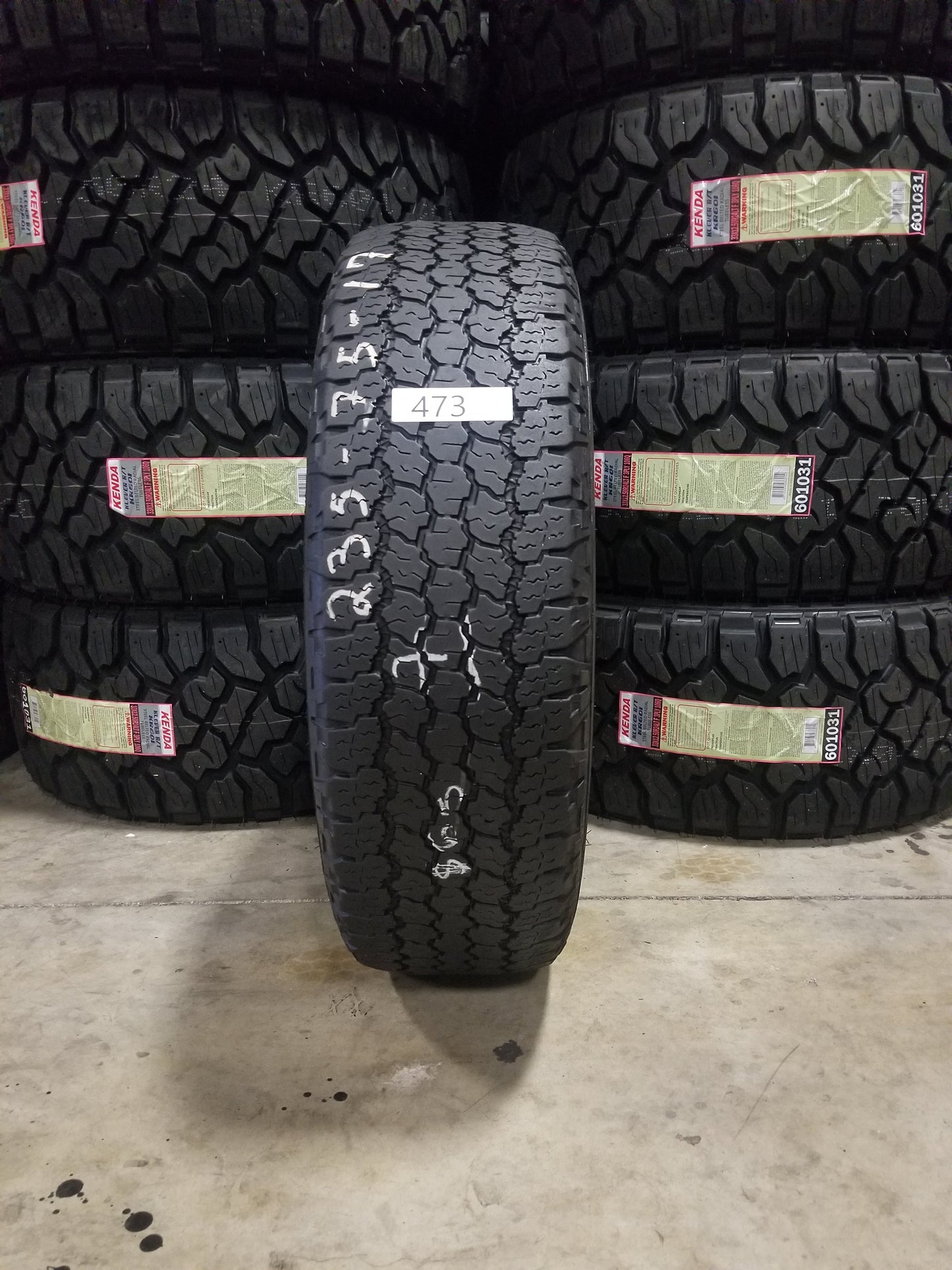 SET OF 4 235/75R17 GoodYear Wrangler A/T Adventure 109 T SL - Used Tires