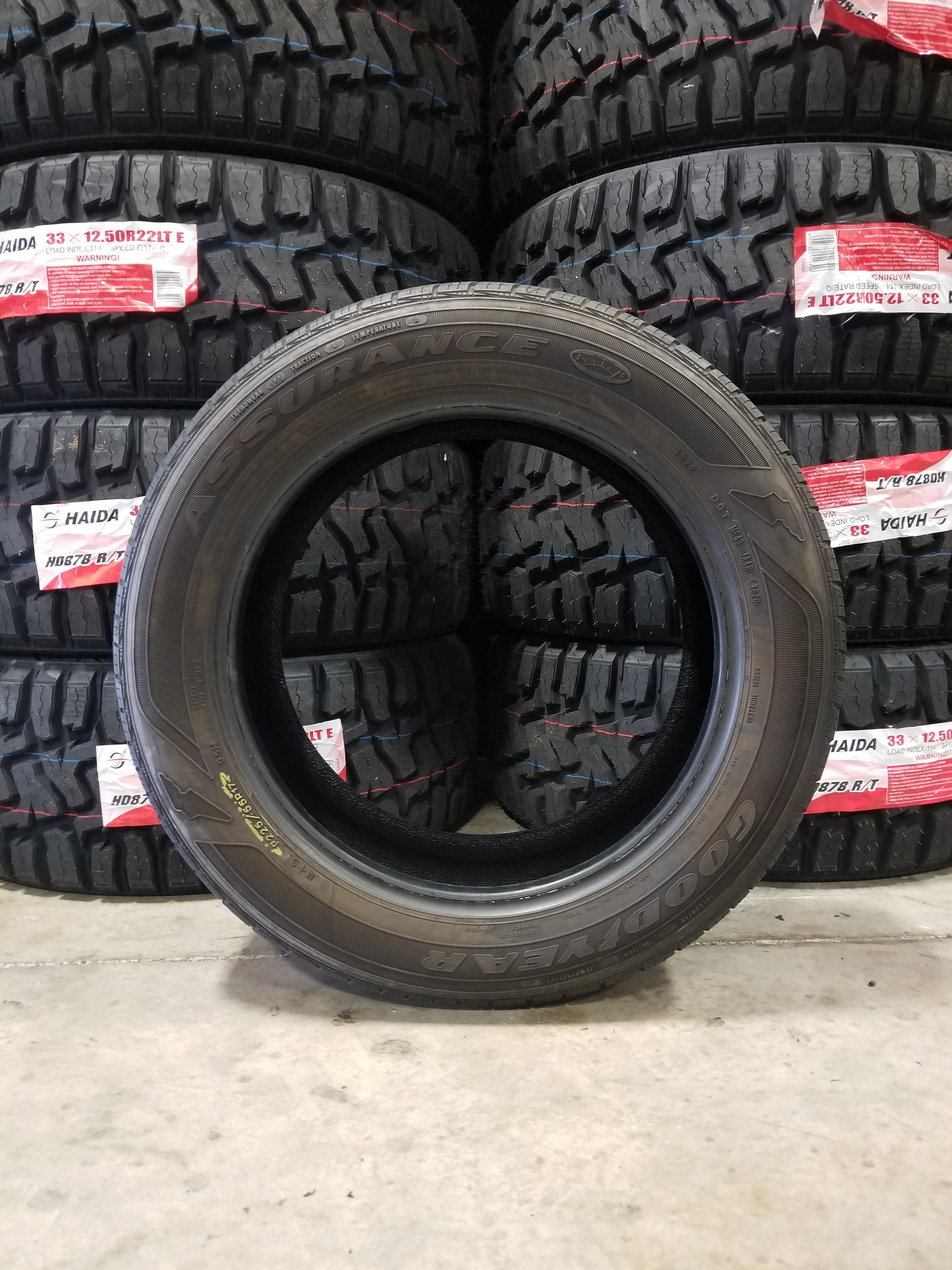 SET OF 4 225/55R17 GoodYear Assurance 95 H SL - Used Tires