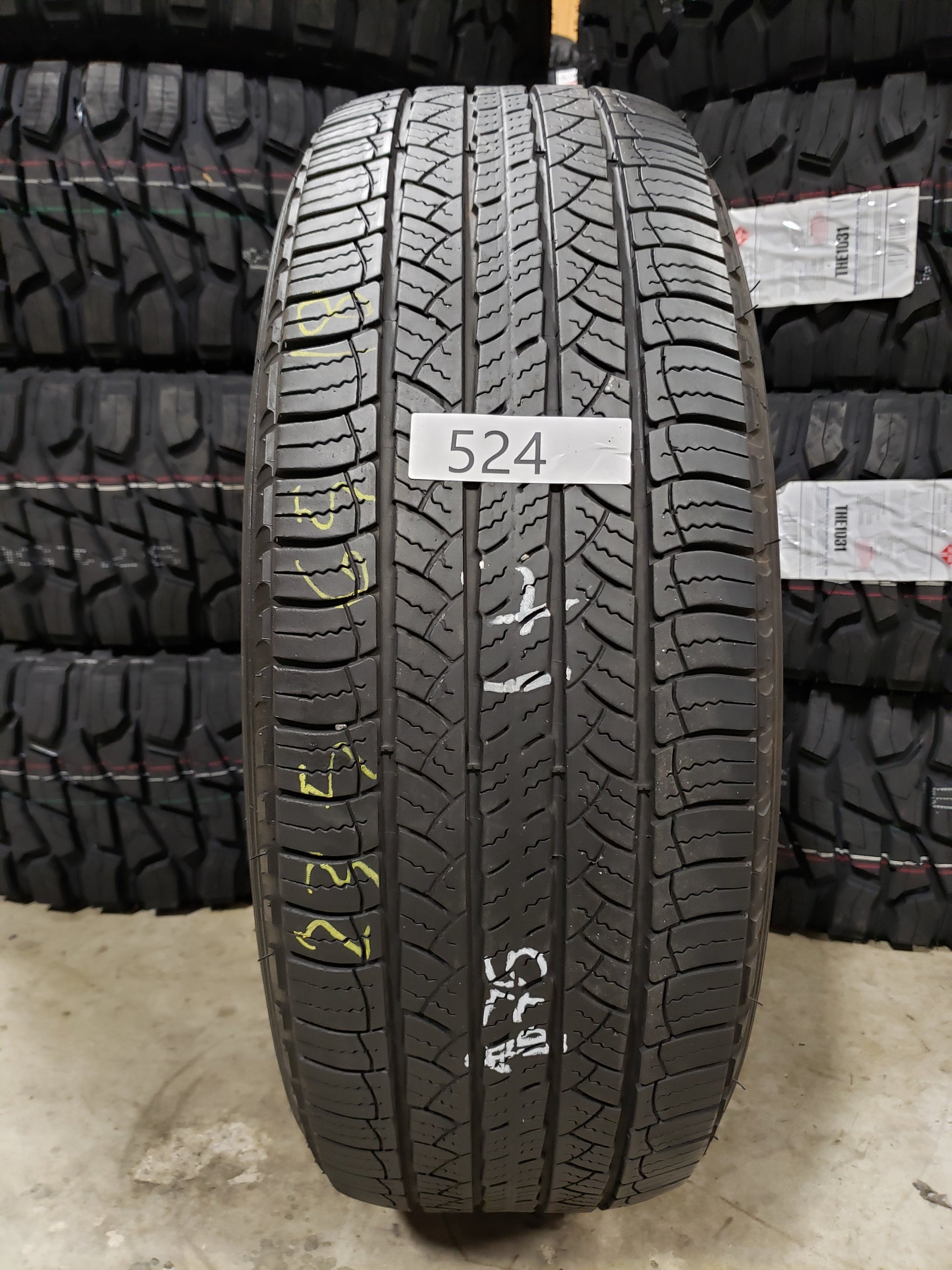 SET OF 4 235/65R18 Michelin LATITUDE TOUR 106 T - Used Tires