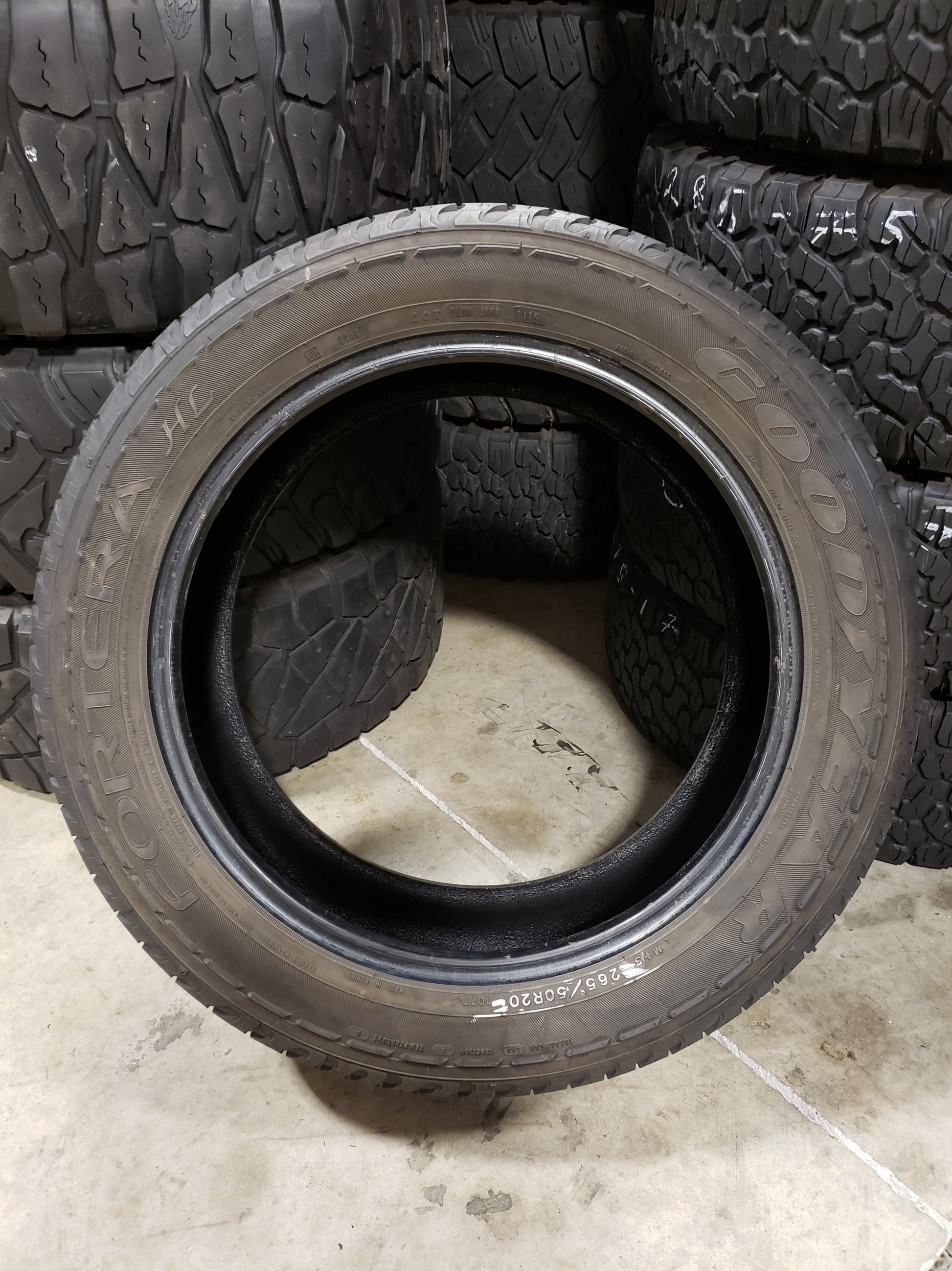 SINGLE 245/50R20 Goodyear Fortera HL 107 T SL - Used Tires