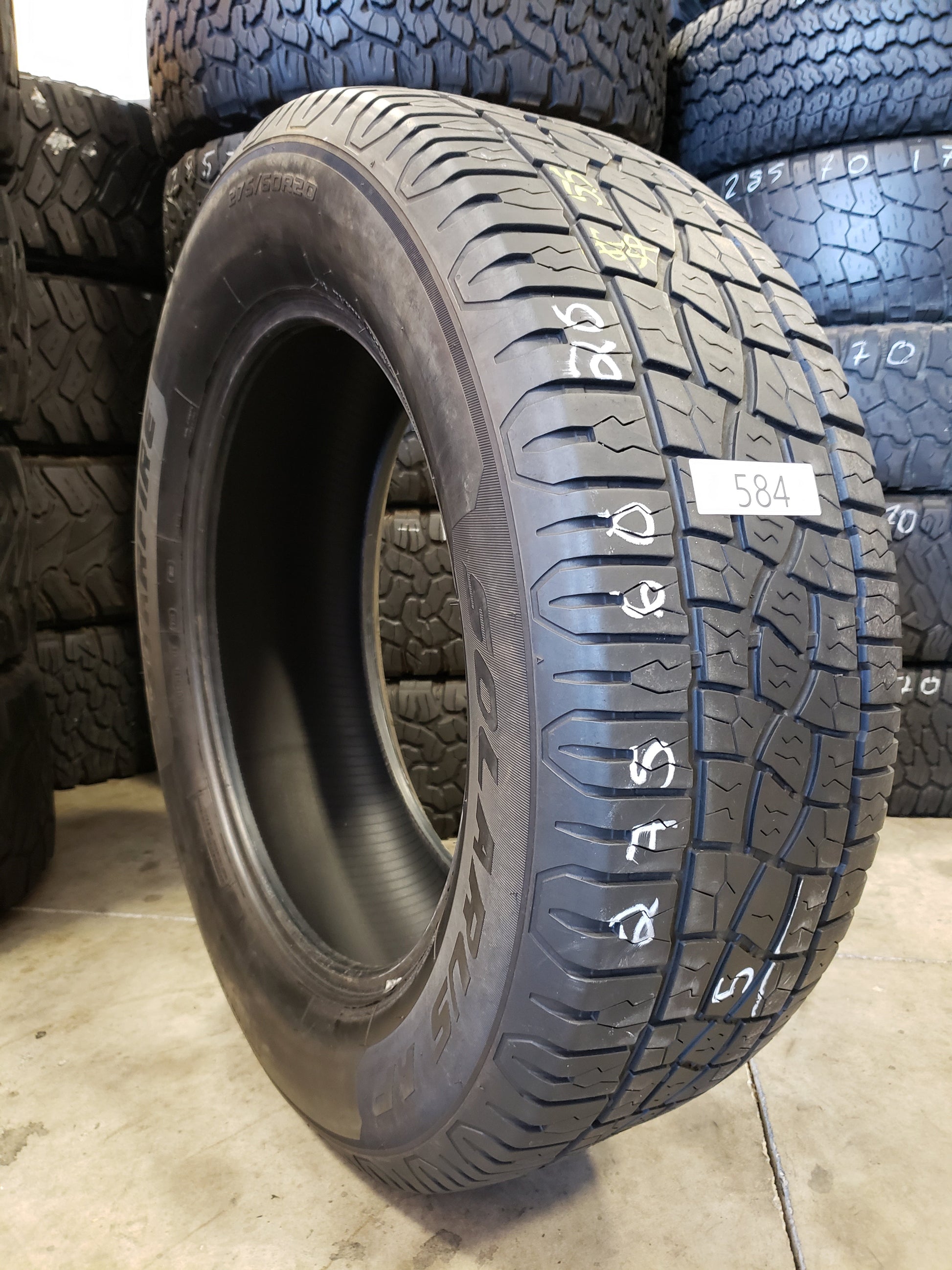 SET OF 2 275/60R20 Startfire Solarus AP 115 T SL - Used Tires