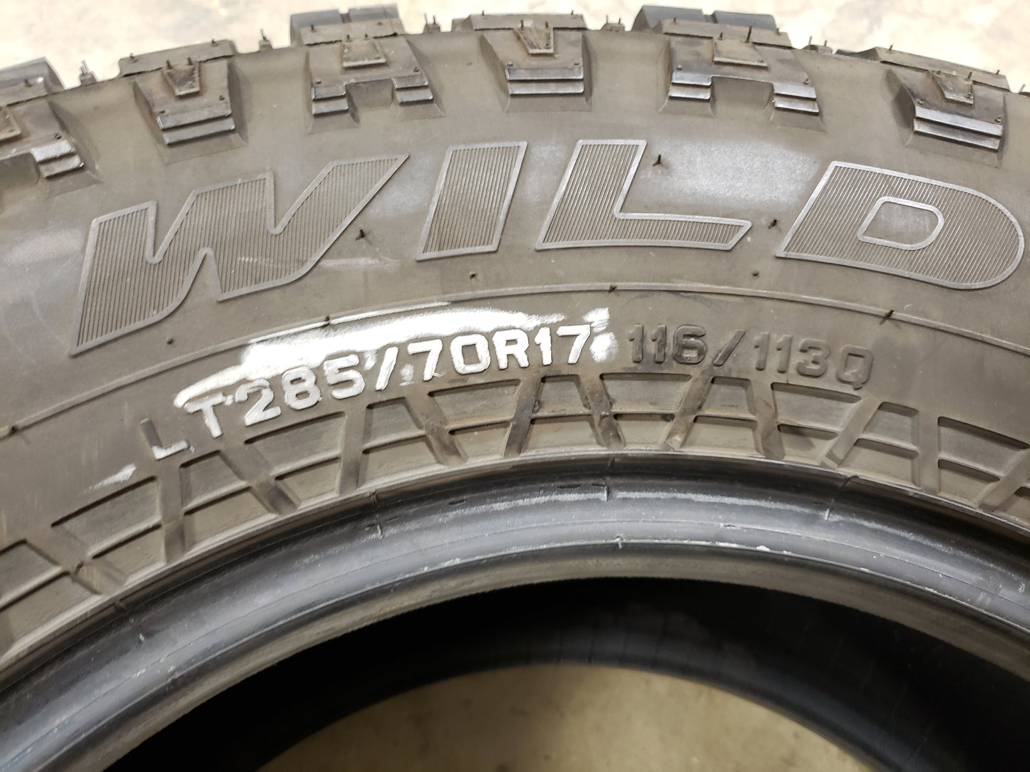 SET OF 2 285/70R17 Falken WildPeak M/T 116/113 Q C - Used Tires
