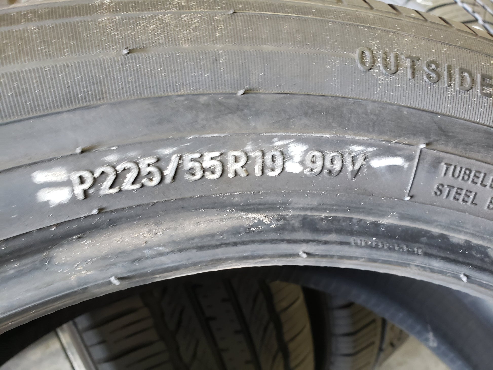 SET OF 2 225/65R19 Toyo A36 99 V SL - Premium Used Tires