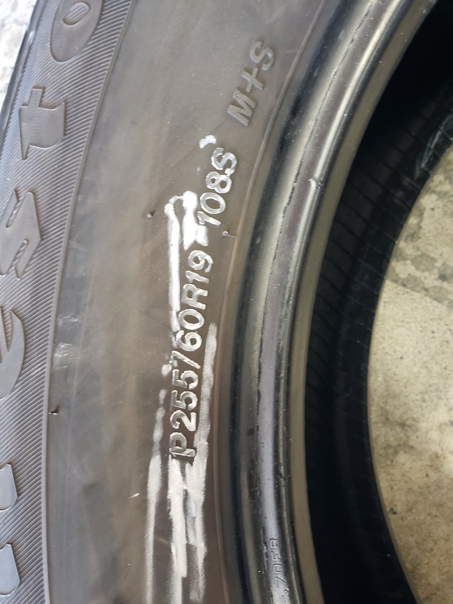 SINGLE 255/50R19 Firestone All Season 108 S SL - Premium Used Tires
