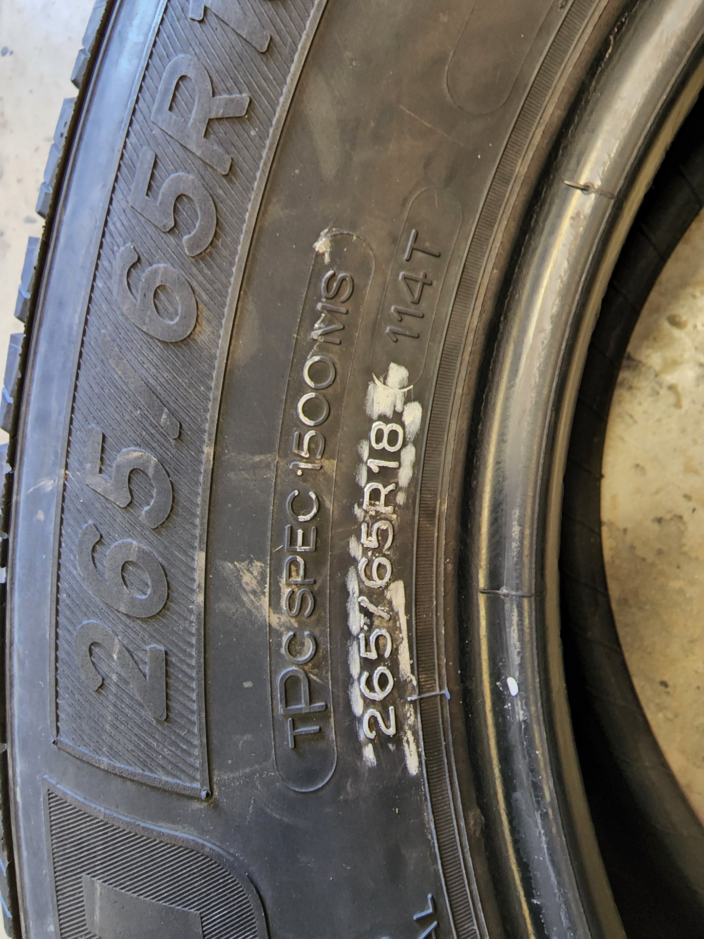 SET OF 2 265/65R18 Michelin Primacy LTX 114 T SL - Used Tires
