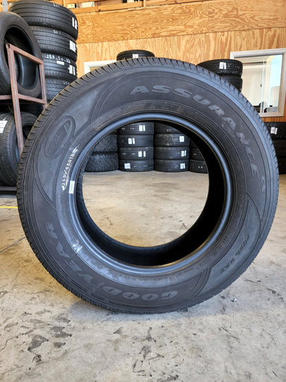 SINGLE 255/65R18 Goodyear Assurance fuel max 111 T SL - Used Tires