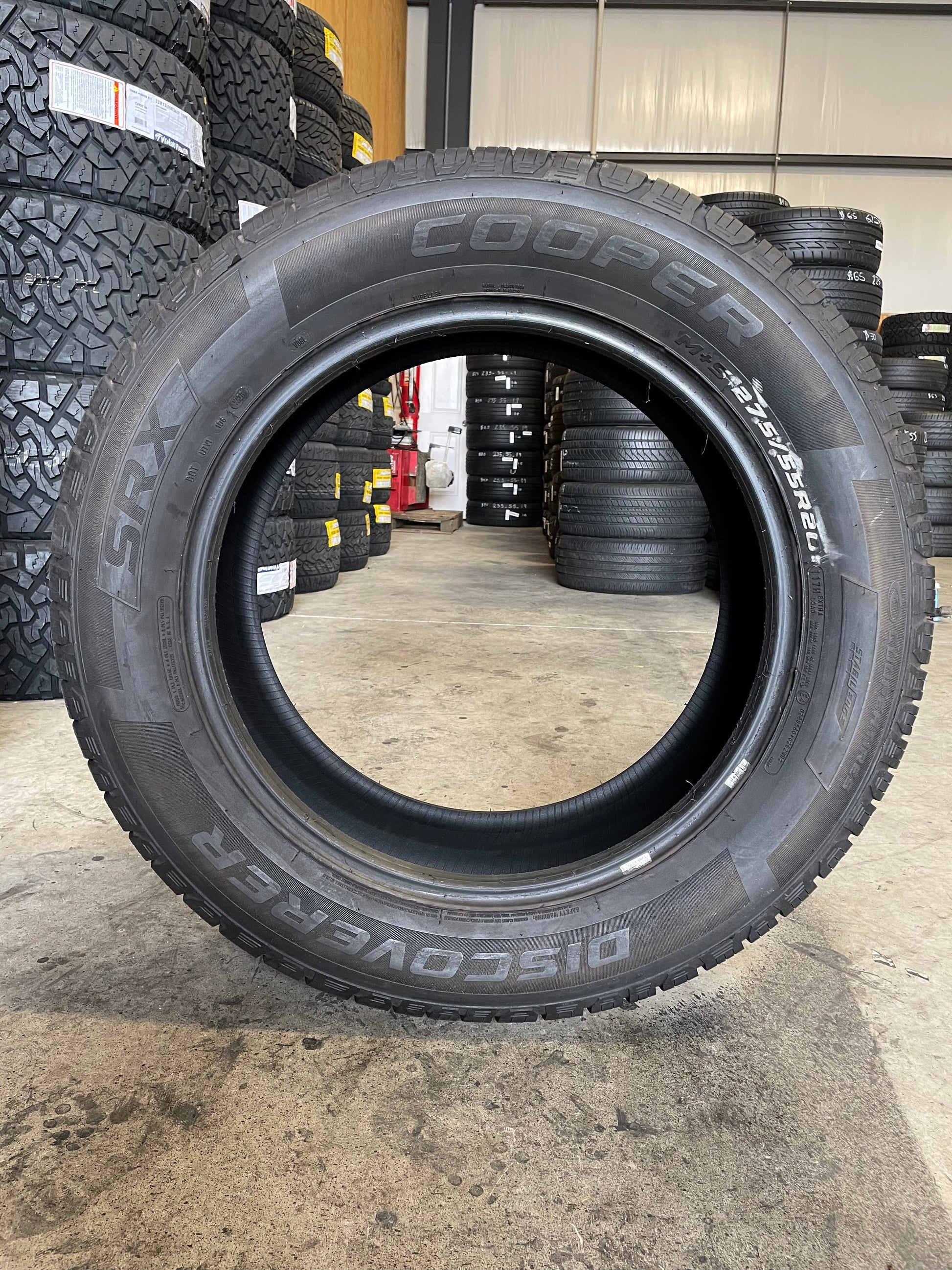 SINGLE 275/55R20 Cooper Discover SRX 117 H XL - Premium Used Tires