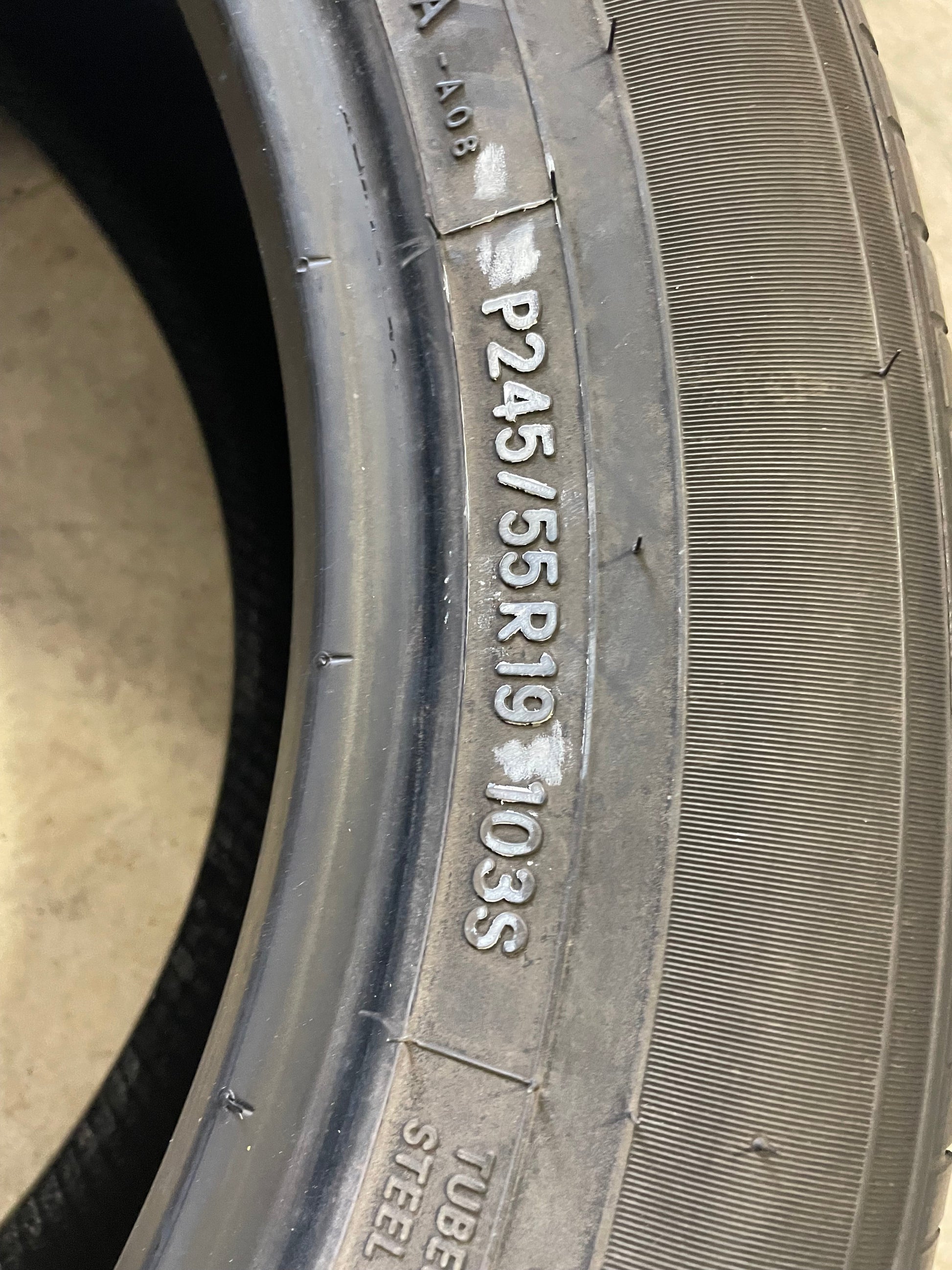 SINGLE 245/55R19 Toyo Open Country A20 103 S SL - Premium Used Tires