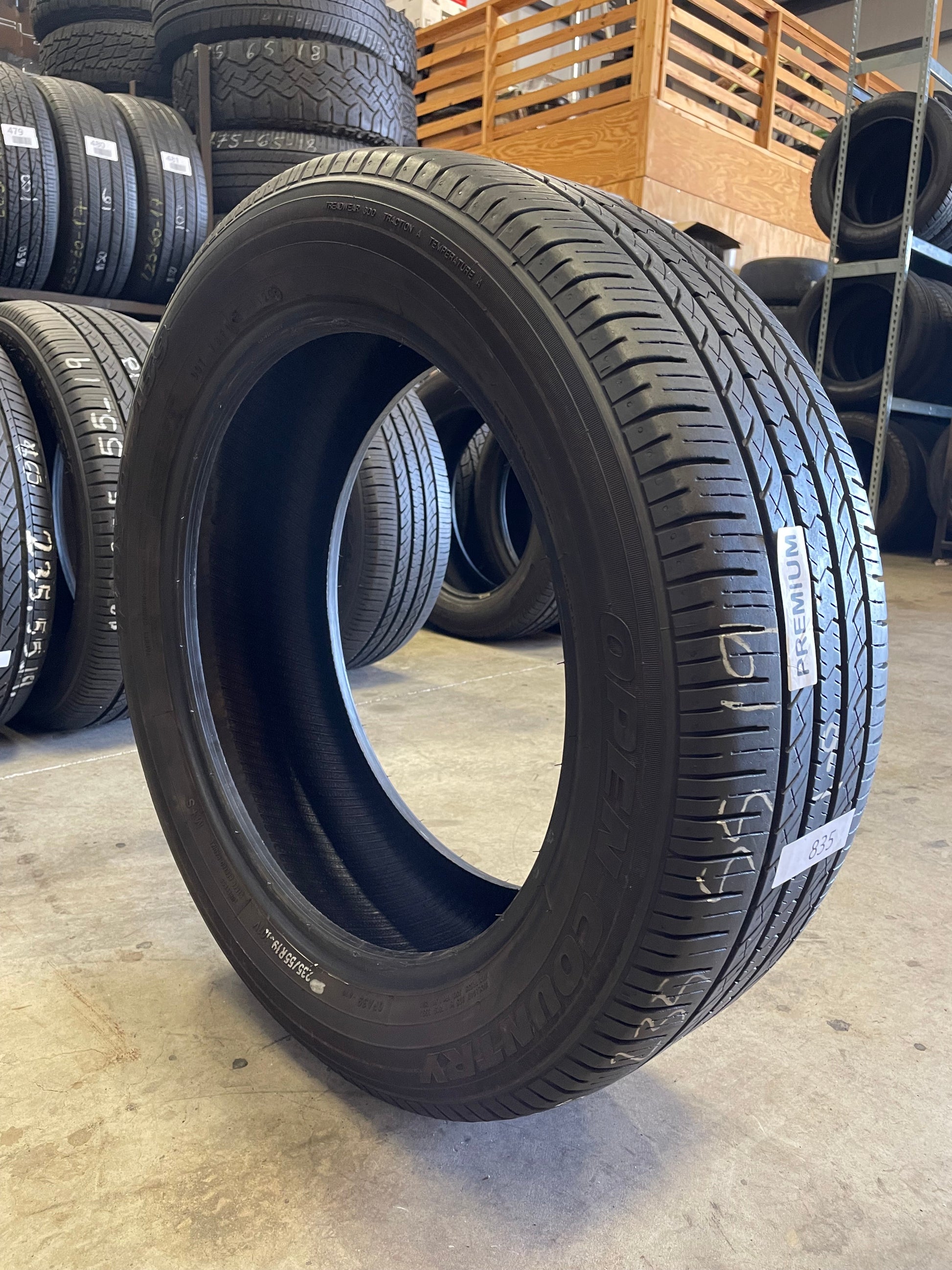 SET OF 4 235/55R19 Toyo Open Country A39 101 V SL - Used Tires