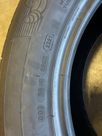 SET OF 4 235/65R18 Michelin Premier LTX 106 V SL - Used Tires