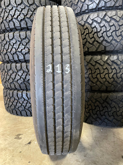SET OF 6 235/80R22.5 Michelin XRV L G - Used Tires