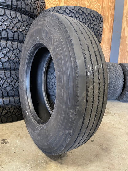 SET OF 6 11R24.5 DAYTON D520S/Regroovable - Case Perfect Condition 146/143L G - Used Tires