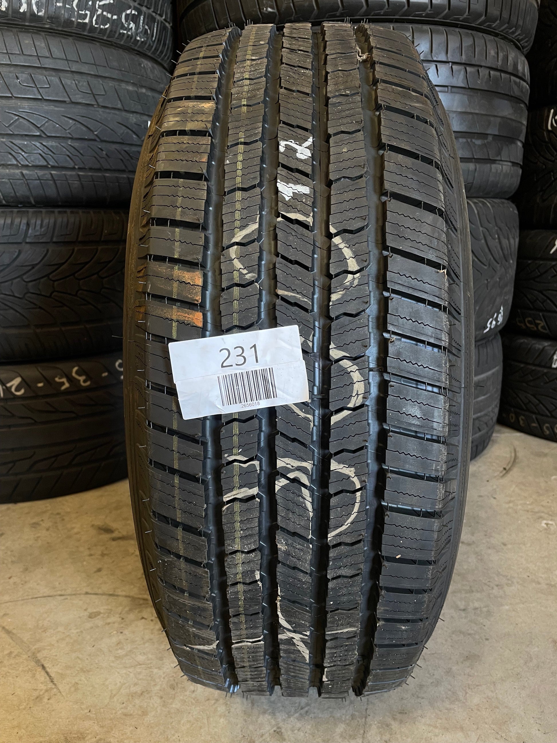 SINGLE 265/60R18 Michelin Defender LTX M/S 110T XL - Used Tires
