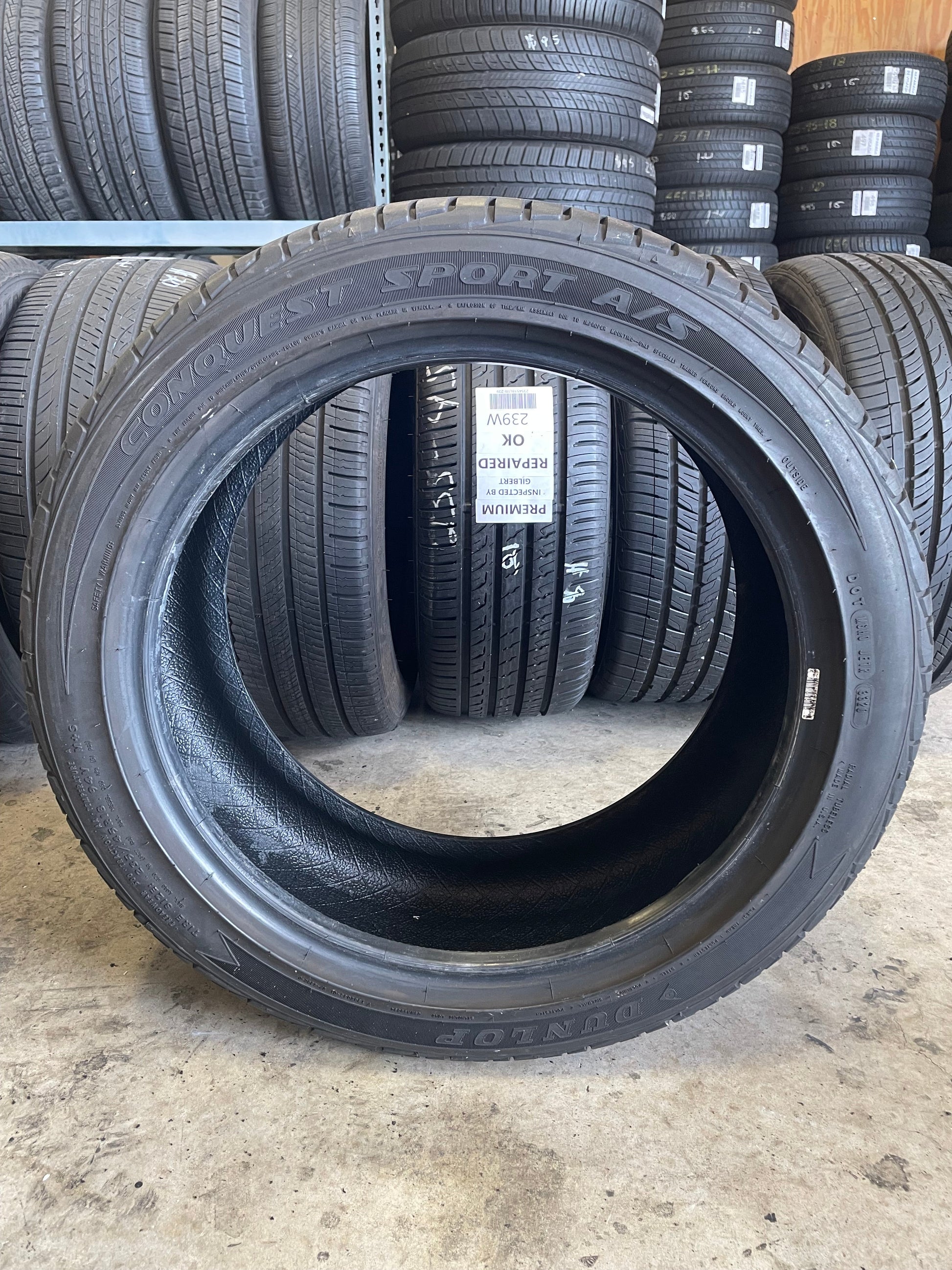 SINGLE 235/45R18 Dunlop Conquest Sport A/S 94 V SL - Premium Used Tires