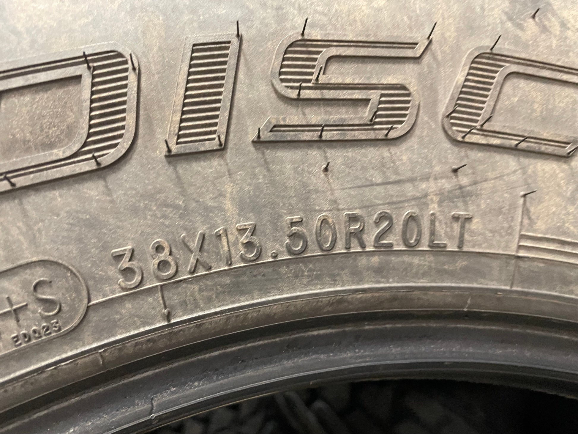 SINGLE 38x13.50R20 Cooper Discoverer STT PRO 123 Q D - Used Tires