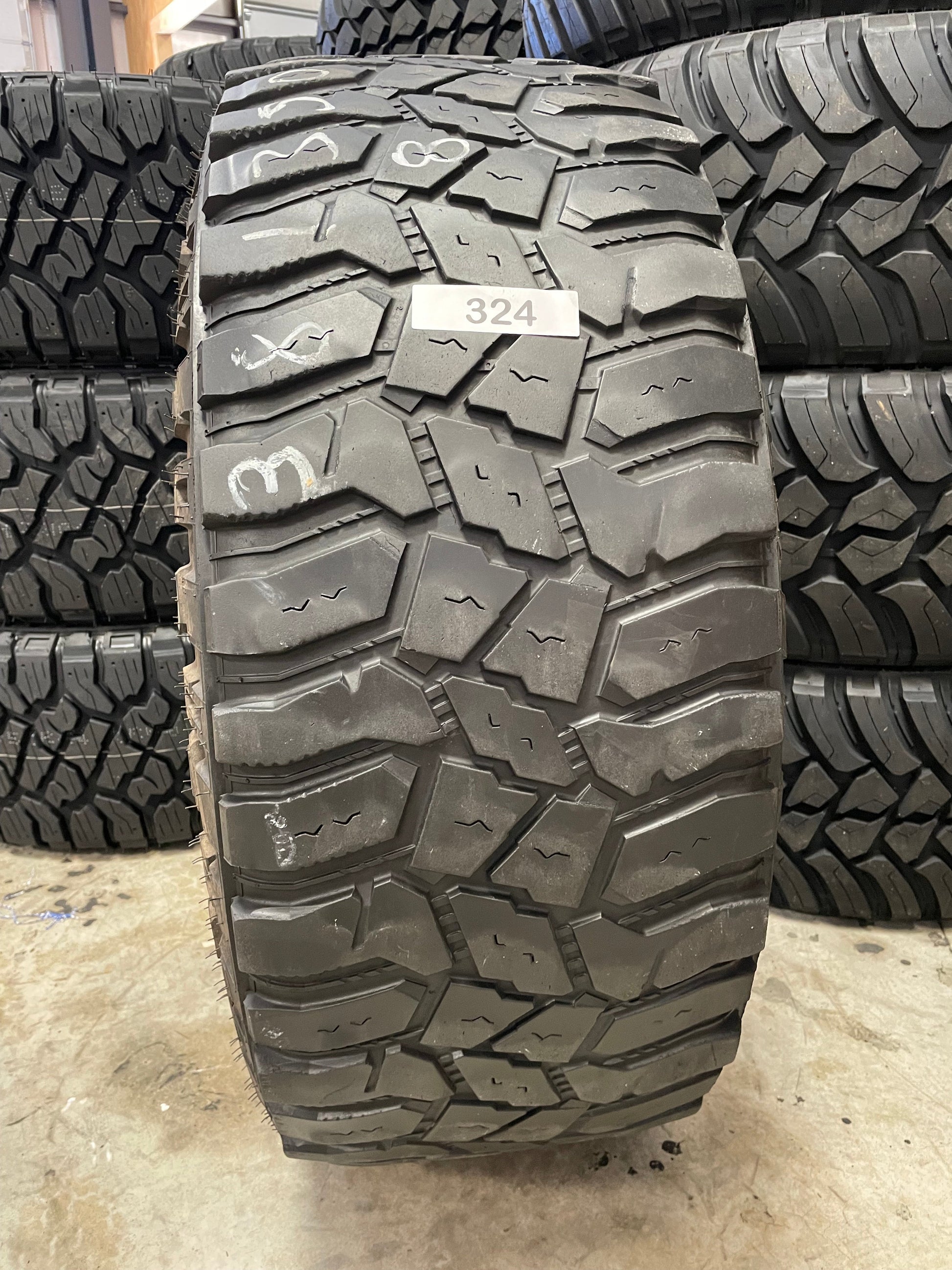 PAIR OF 38x13.50R20 Cooper Discoverer STT PRO 123 Q D - Used Tires