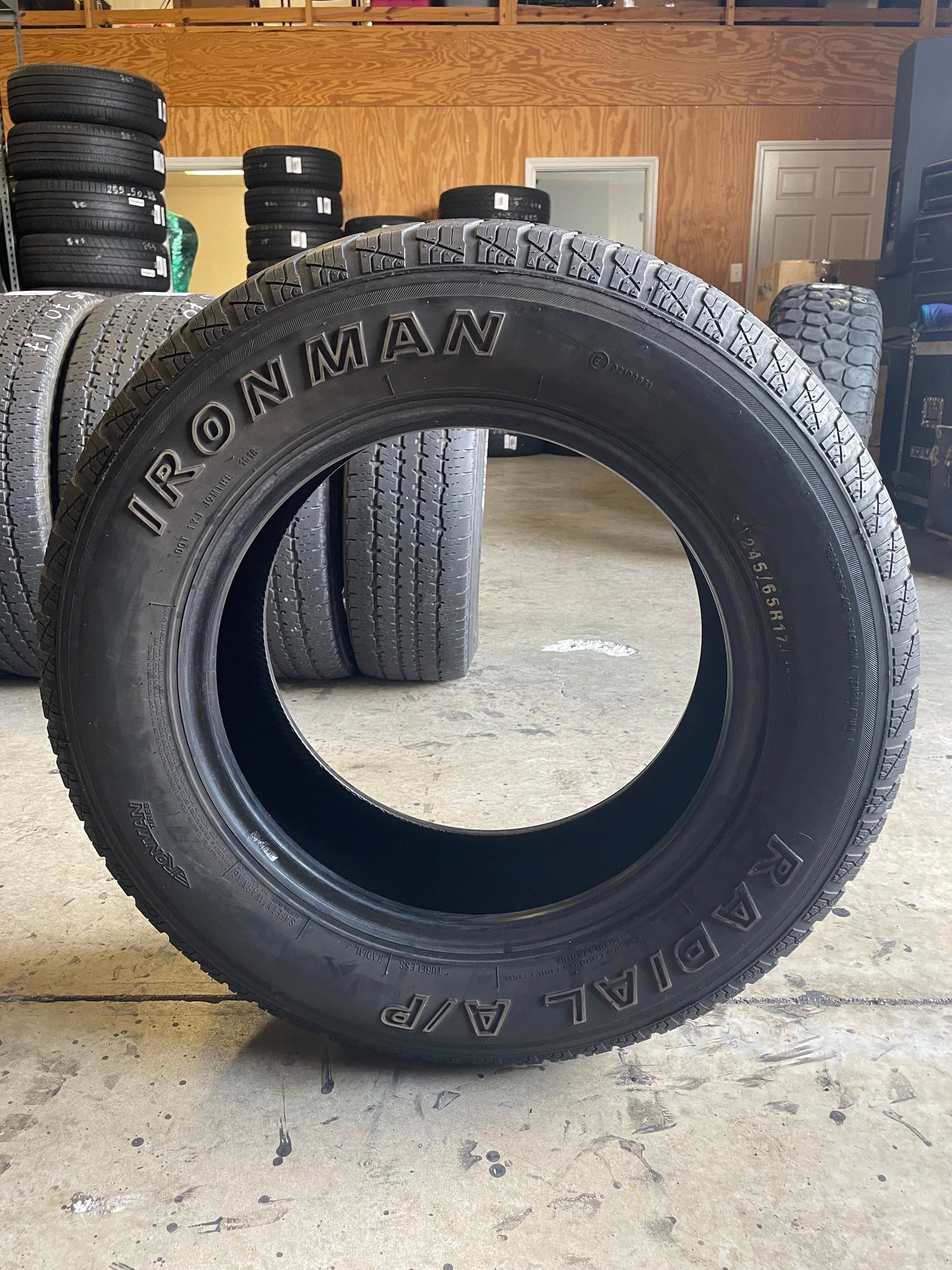 SINGLE 245/65R17 Ironman Radial A/P 107 T SL - Used Tires