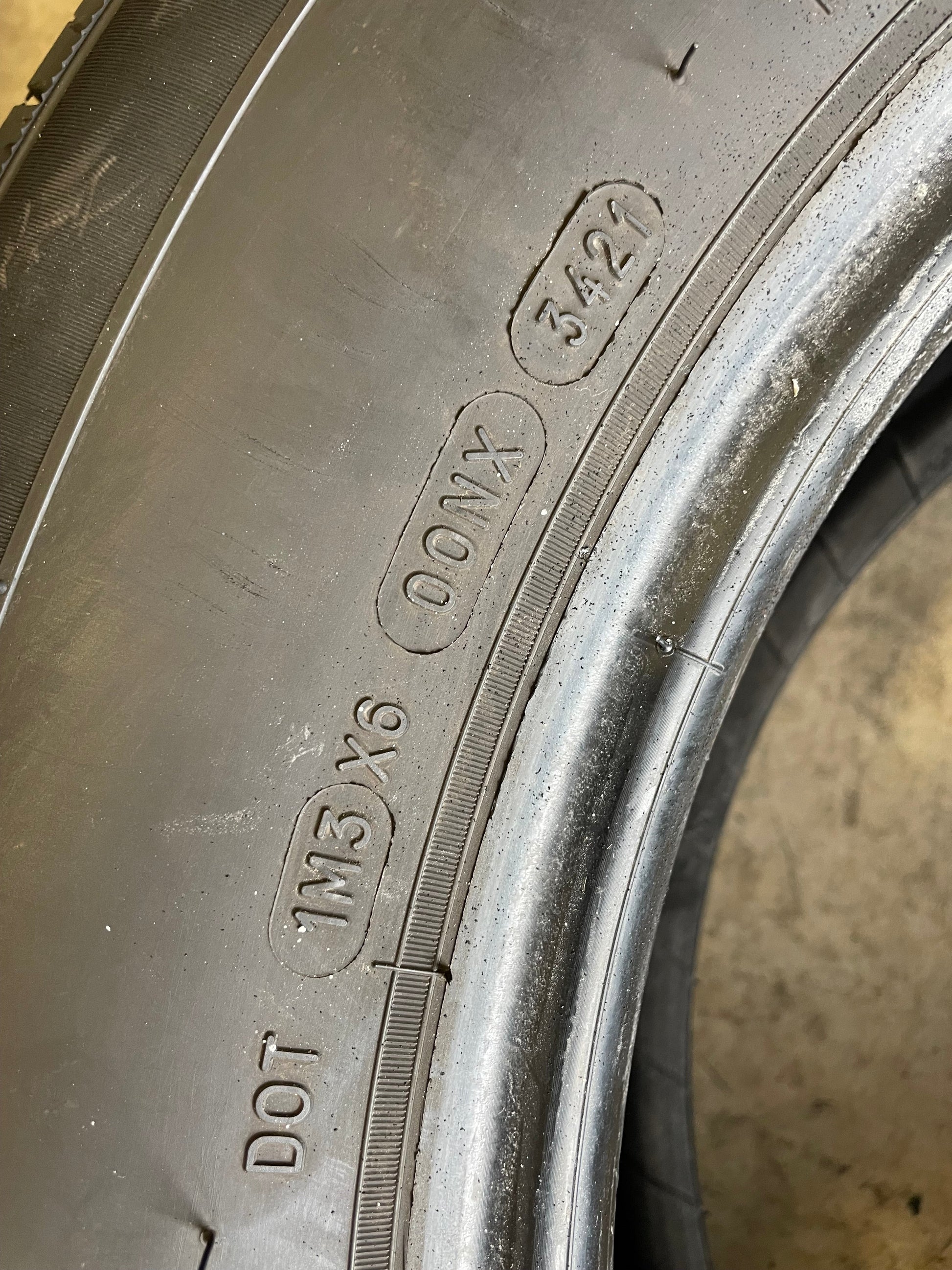 1 used tire 245 45 17 Michelin Primacy HP 95W 50% life