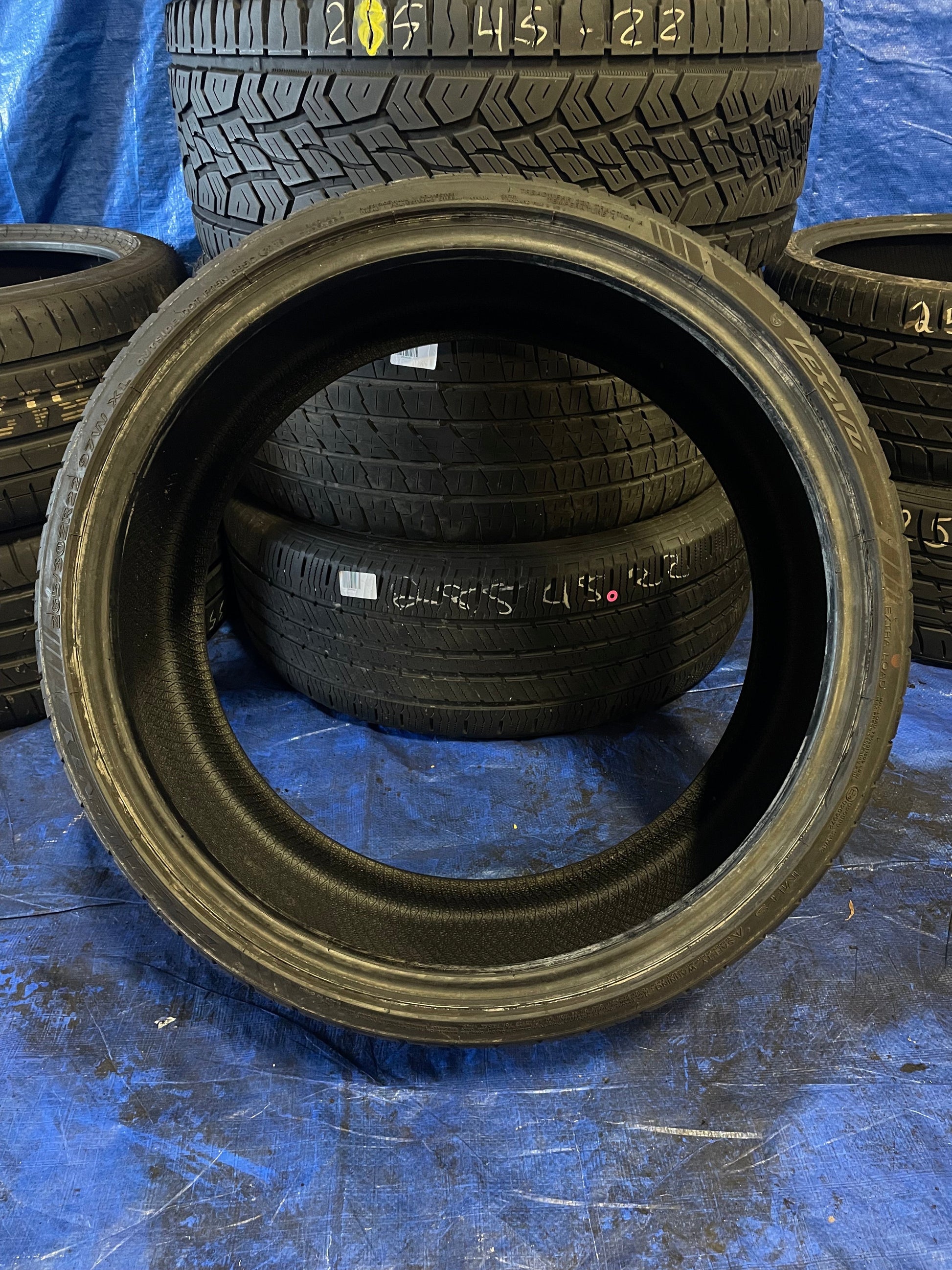 SINGLE 265/30R22 Lexani LX-Twenty 97 W XL - Used Tires