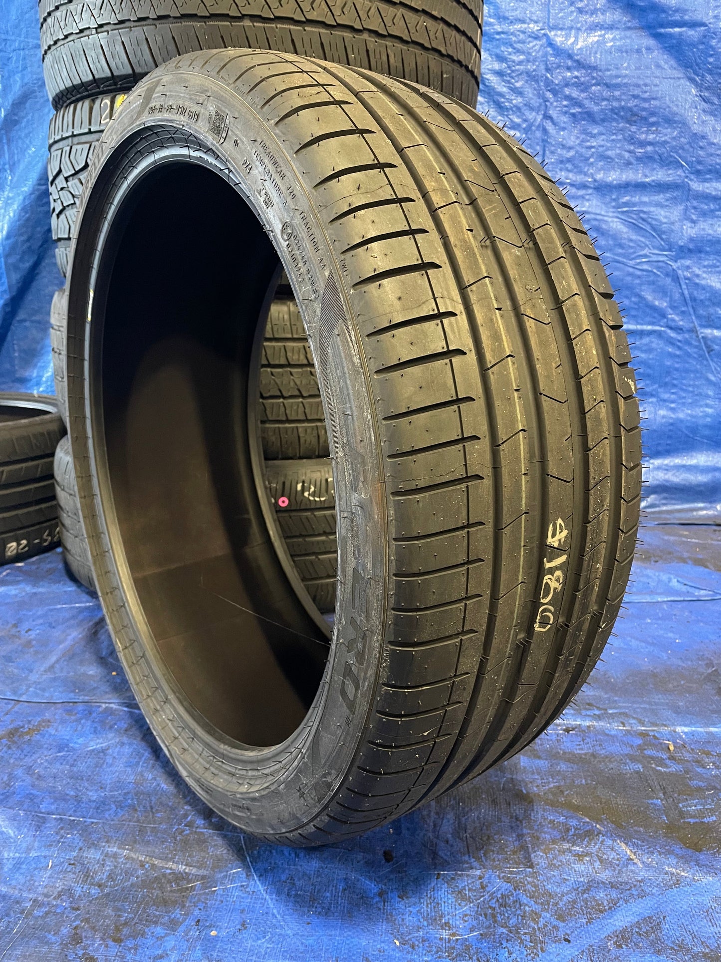 SINGLE 275/35R22 Pirelli P Zero 104 Y XL - Used Tires
