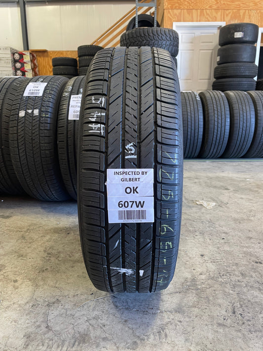 SINGLE 225/65R17 Goodyear Assurance 102 T SL - Used Tires