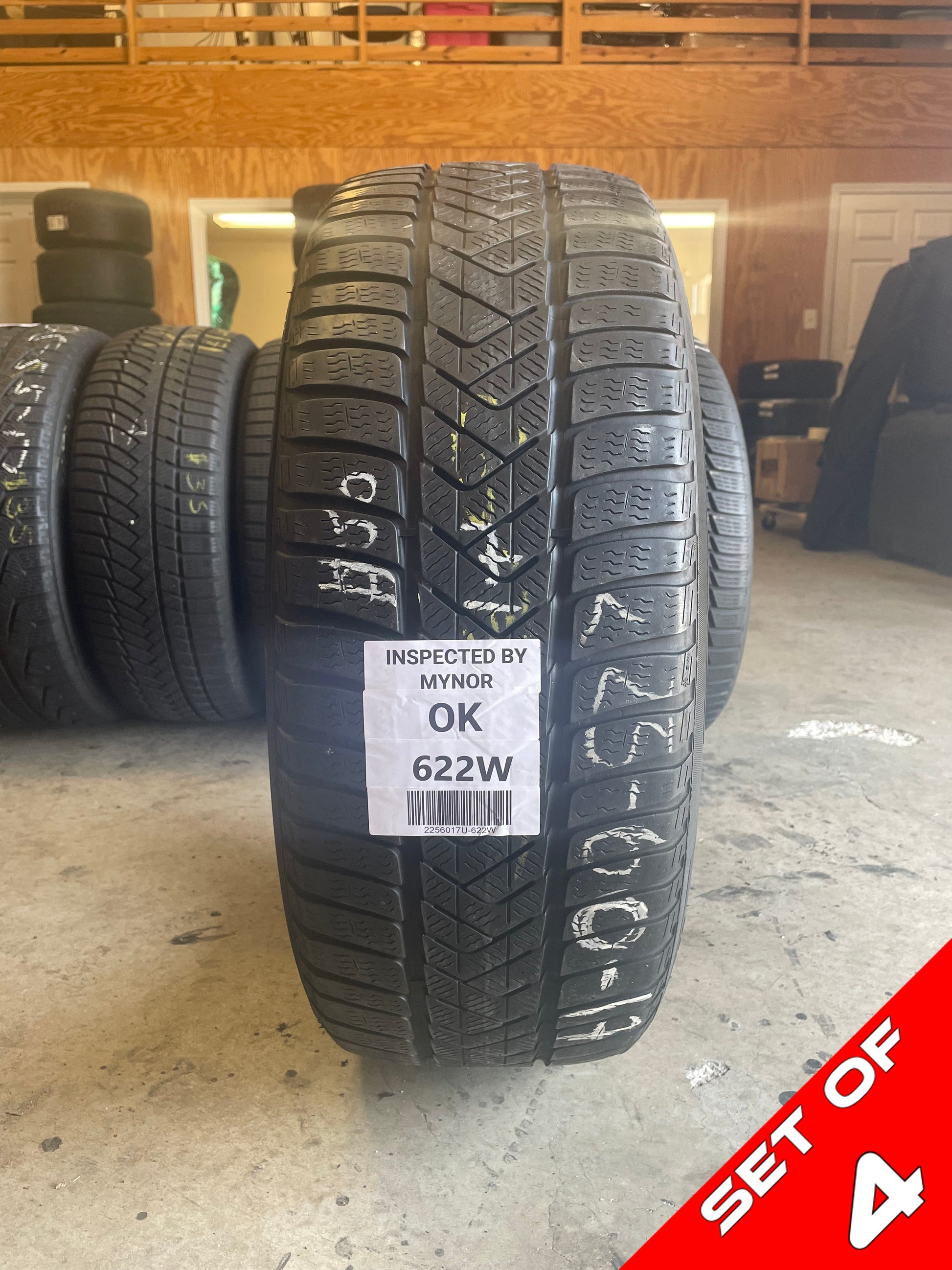 SET OF 4 225/60R17 Pirelli Sottozero 3 99H SL - Used Tires