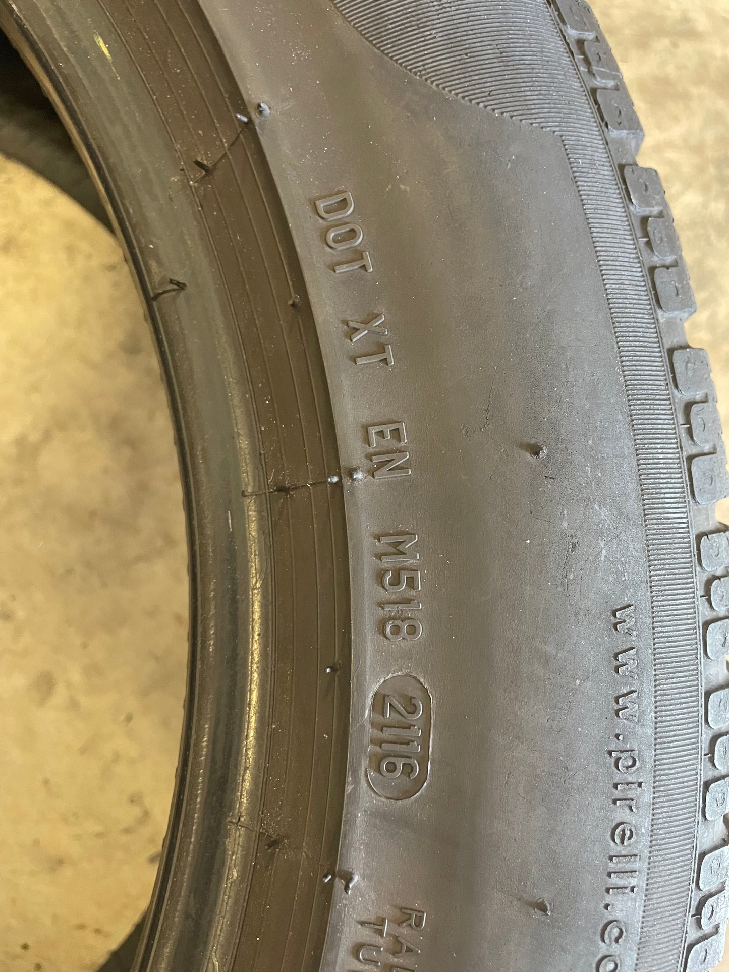 SET OF 3 225/55R17 Pirelli Sottozero 97 H SL - Used Tires
